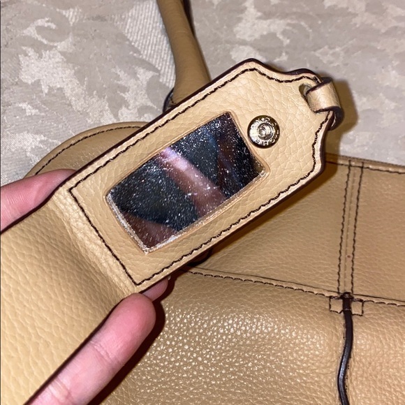 Tignanello Tan leather handbag - Picture 4 of 9